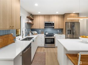 524 NE 89th Street B, Seattle WA 98115