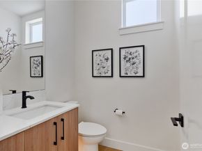 9013 14th Avenue SW, Seattle WA 98106