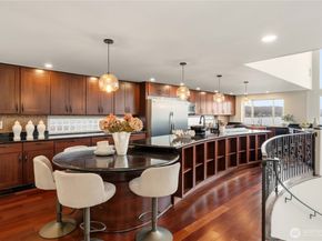 17714 SE 40th Place, Bellevue WA 98008