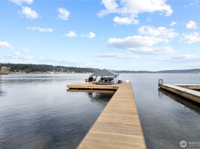 17714 SE 40th Place, Bellevue WA 98008