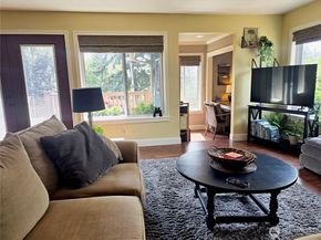 6234 NE 182nd Street, Kenmore WA 98028