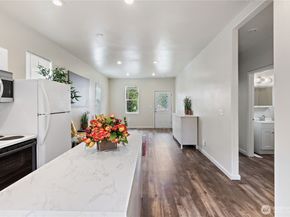 1521 E Spruce Street, Seattle WA 98122