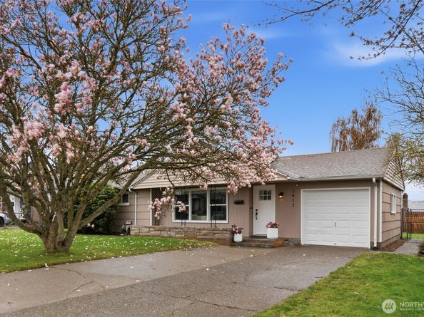 2012 Nipsic Avenue, Bremerton WA 98310