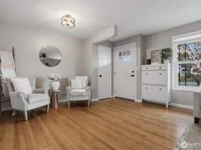 2012 Nipsic Avenue, Bremerton WA 98310