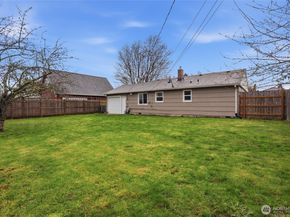 2012 Nipsic Avenue, Bremerton WA 98310