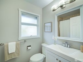 15023 Simonds Road NE, Kenmore WA 98028