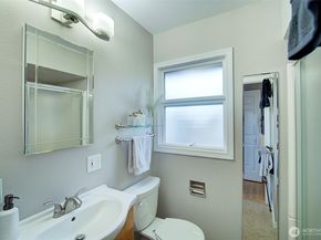 15023 Simonds Road NE, Kenmore WA 98028