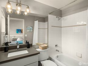 3752 257th Avenue SE, Sammamish WA 98029