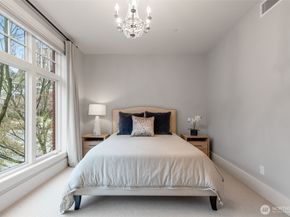 1 Ward Street C, Seattle WA 98109