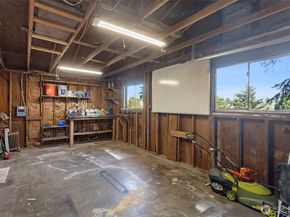 302 S Barton Street, Seattle WA 98108