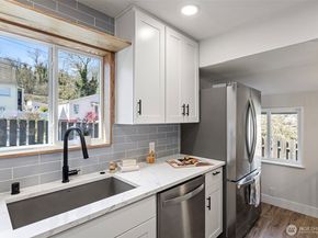 302 S Barton Street, Seattle WA 98108