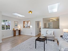 302 S Barton Street, Seattle WA 98108