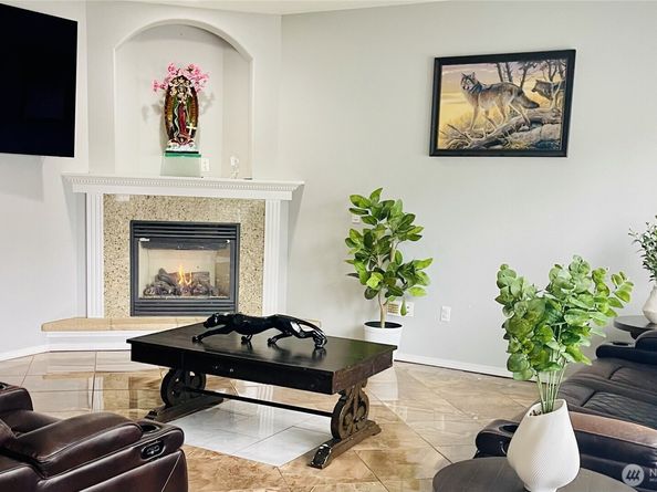 7402 Olympic Drive, Everett WA 98203