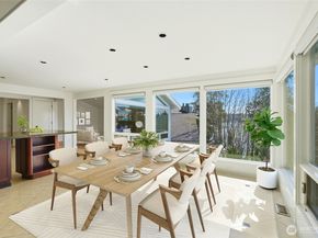 8449 W Mercer Way, Mercer Island WA 98040