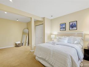 1619 102nd Place NE B2, Bellevue WA 98004