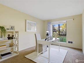 1619 102nd Place NE B2, Bellevue WA 98004