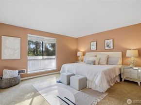 1619 102nd Place NE B2, Bellevue WA 98004
