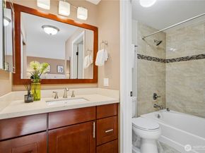 1619 102nd Place NE B2, Bellevue WA 98004