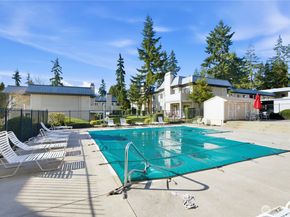 1619 102nd Place NE B2, Bellevue WA 98004