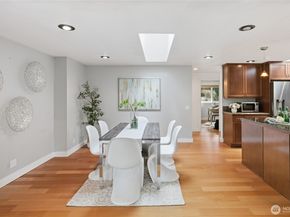 6006 105th Avenue NE, Kirkland WA 98033