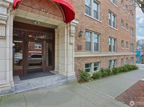 505 E Denny Way 301, Seattle WA 98122