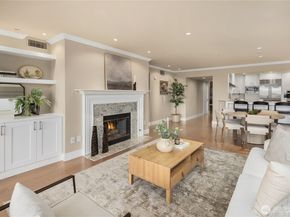 735 1st Street S 103, Kirkland WA 98033