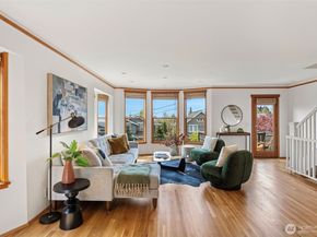 1524 10th Avenue W, Seattle WA 98119