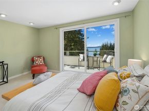 4014 57th Avenue SW, Seattle WA 98116