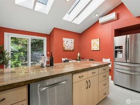 4014 57th Avenue SW, Seattle WA 98116