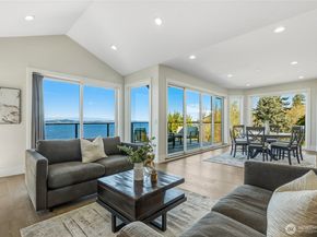 6029 Atlas Place SW, Seattle WA 98136