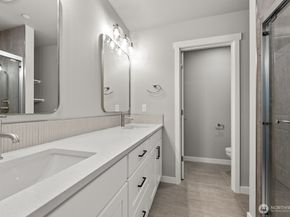 16823 Alder Way G5, Lynnwood WA 98037