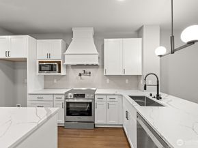 16823 Alder Way G5, Lynnwood WA 98037