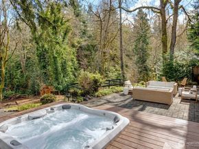 5205 W Mercer Place, Mercer Island WA 98040