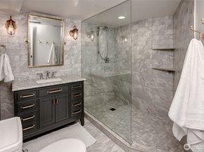 5205 W Mercer Place, Mercer Island WA 98040