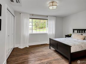 5205 W Mercer Place, Mercer Island WA 98040