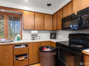 505 49th Street SW, Everett WA 98203