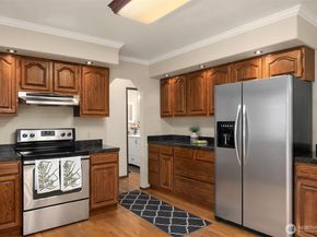 12401 8th Drive SE, Everett WA 98208