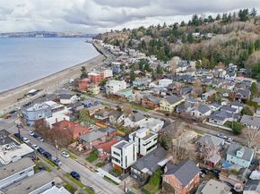 2626 A 58th Avenue SW, Seattle WA 98116