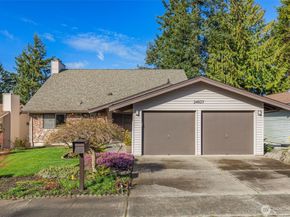24827 13th Avenue S, Des Moines WA 98198