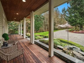 18106 115th Avenue SW, Vashon WA 98070