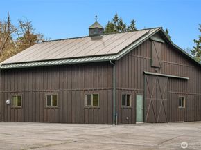 18106 115th Avenue SW, Vashon WA 98070