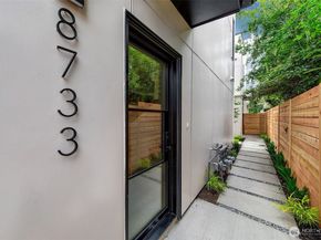 8733 13th Avenue NW A, Seattle WA 98117
