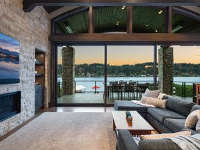 5629 Pleasure Point Lane SE, Bellevue WA 98006