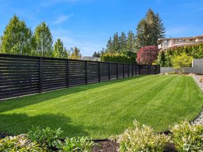 1032 89th Avenue NE, Bellevue WA 98004
