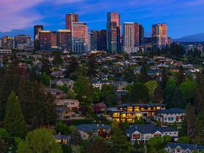 1032 89th Avenue NE, Bellevue WA 98004