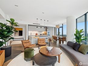 838 Avenue Square NE 1403, Bellevue WA 98004