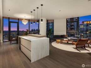 838 Avenue Square NE 1403, Bellevue WA 98004