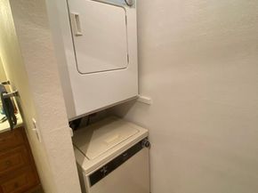 323 75th Street SE B10, Everett WA 98203