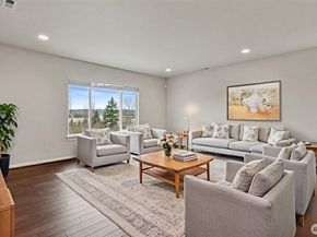 20024 90th Place S, Kent WA 98031