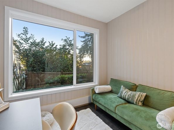 2126 N 147th Street D, Shoreline WA 98133